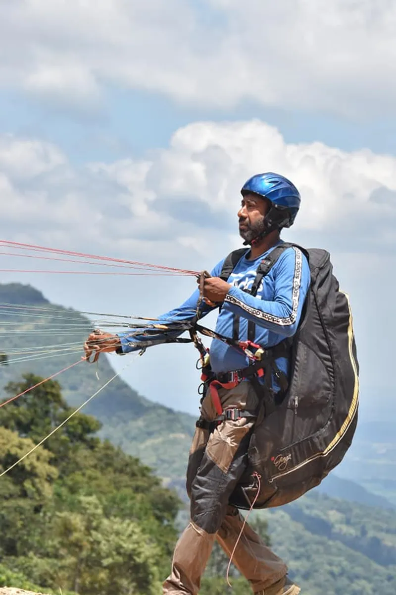 International Paragliding Festival 2023 Capture